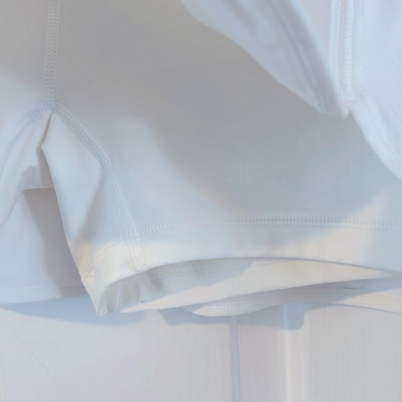 NWT Women’s Nike Dri-Fit White Polyester & Spandex Golf Tennis’s Skort Size M - Picture 5 of 8